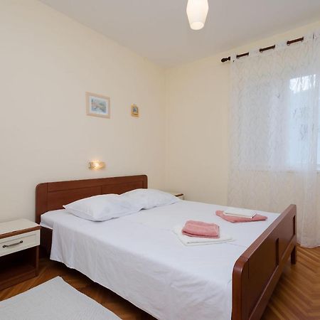 Rooms Mihaela Rab Town Luaran gambar