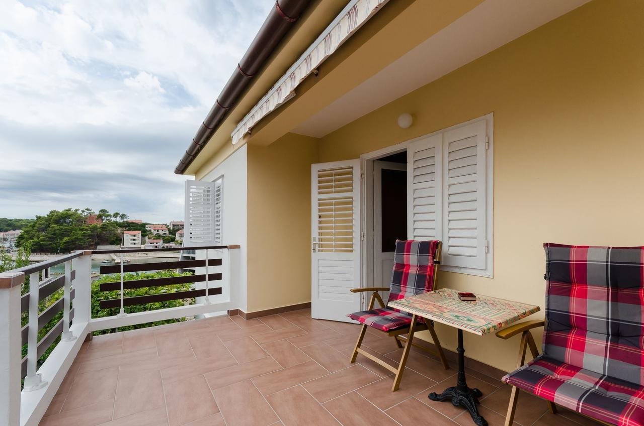 Rooms Mihaela Rab Town Luaran gambar